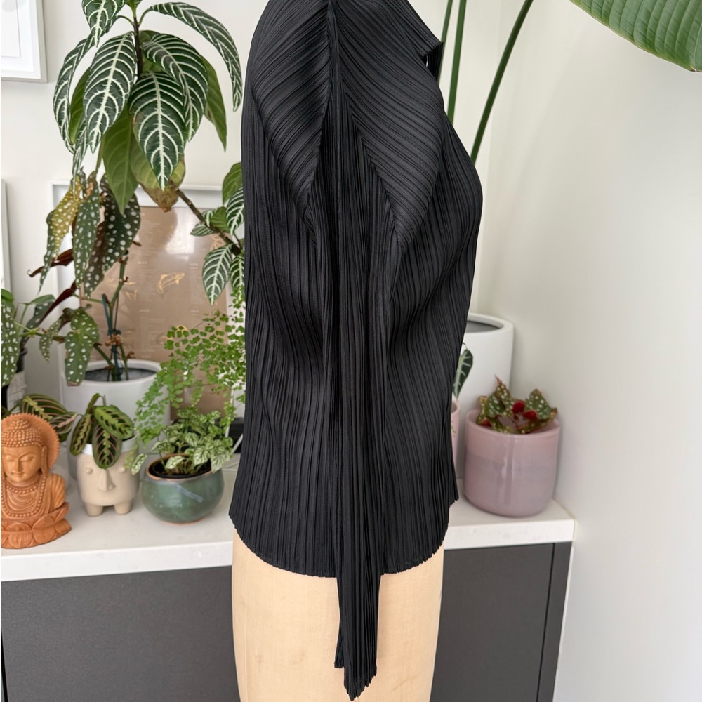 Issey Miyake Pleats Please Collection Black Pleated Button Down Shirt - Picture 2 of 9